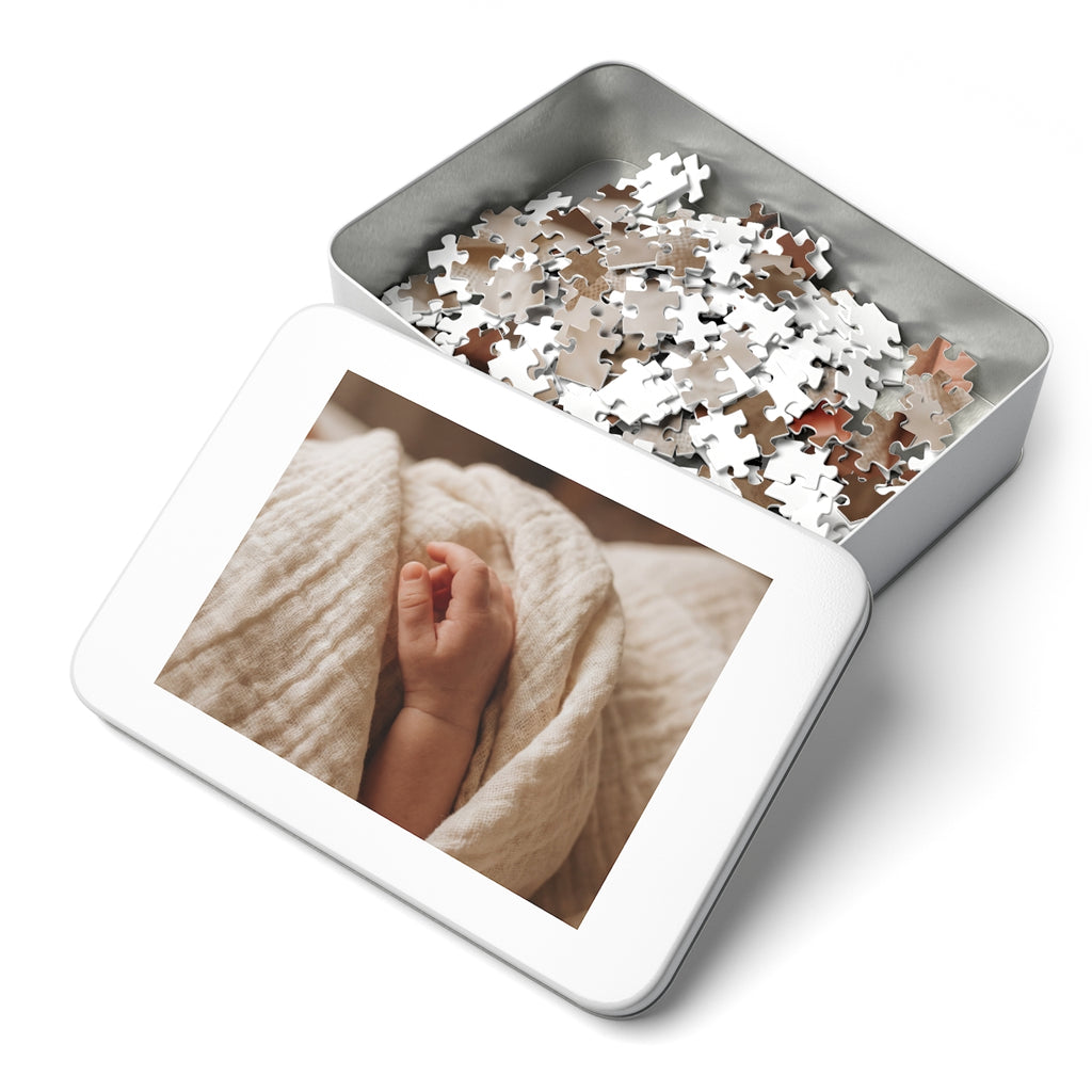 Jigsaw Puzzle with Tin - Serene Focus