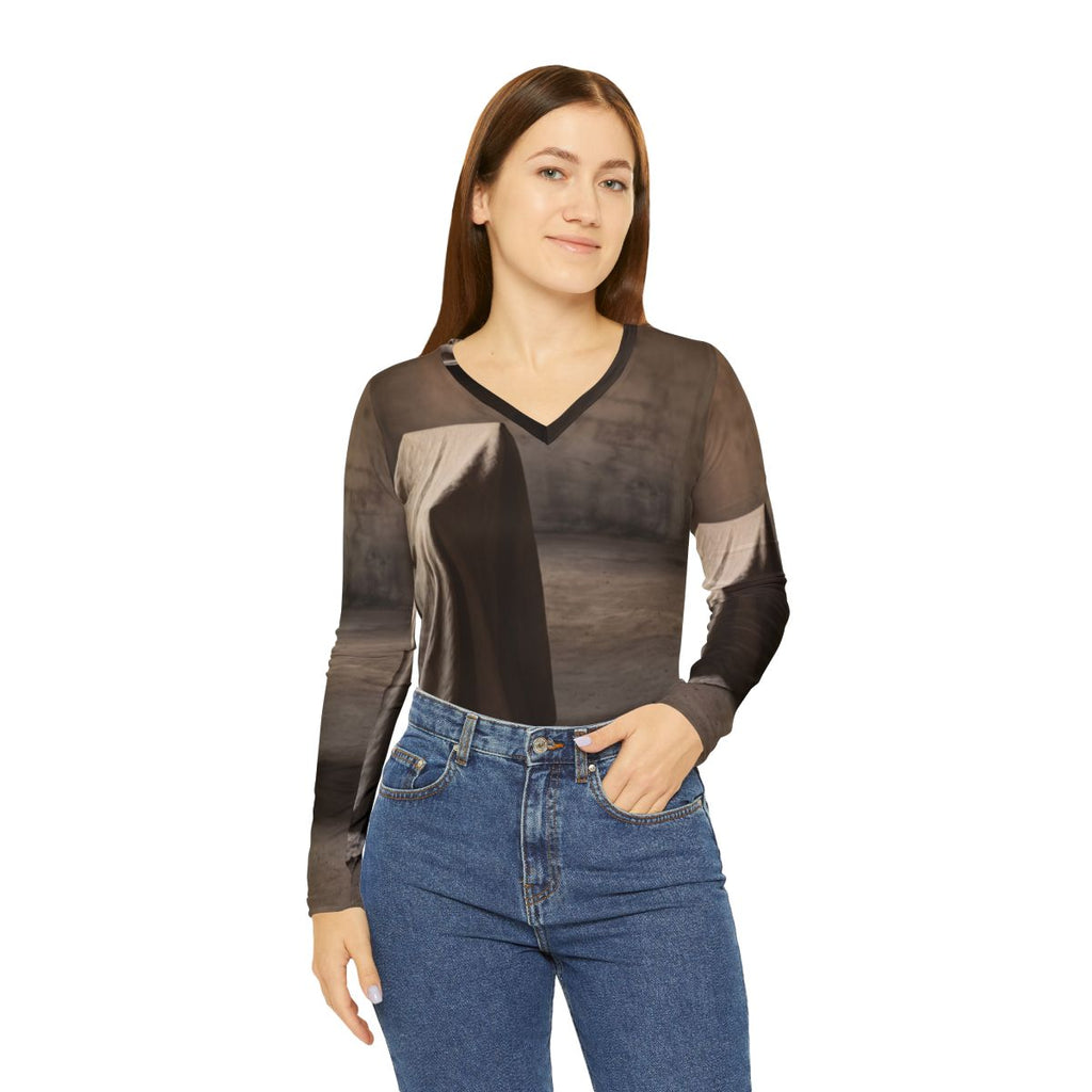 Women's Long Sleeve V-neck - Minimalist