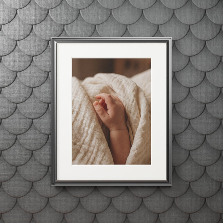 Fine Art Print - Tender Newborn Hand (11×14 & 16×20)
