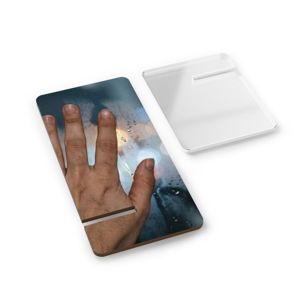 Rainy City Smartphone Display Stand