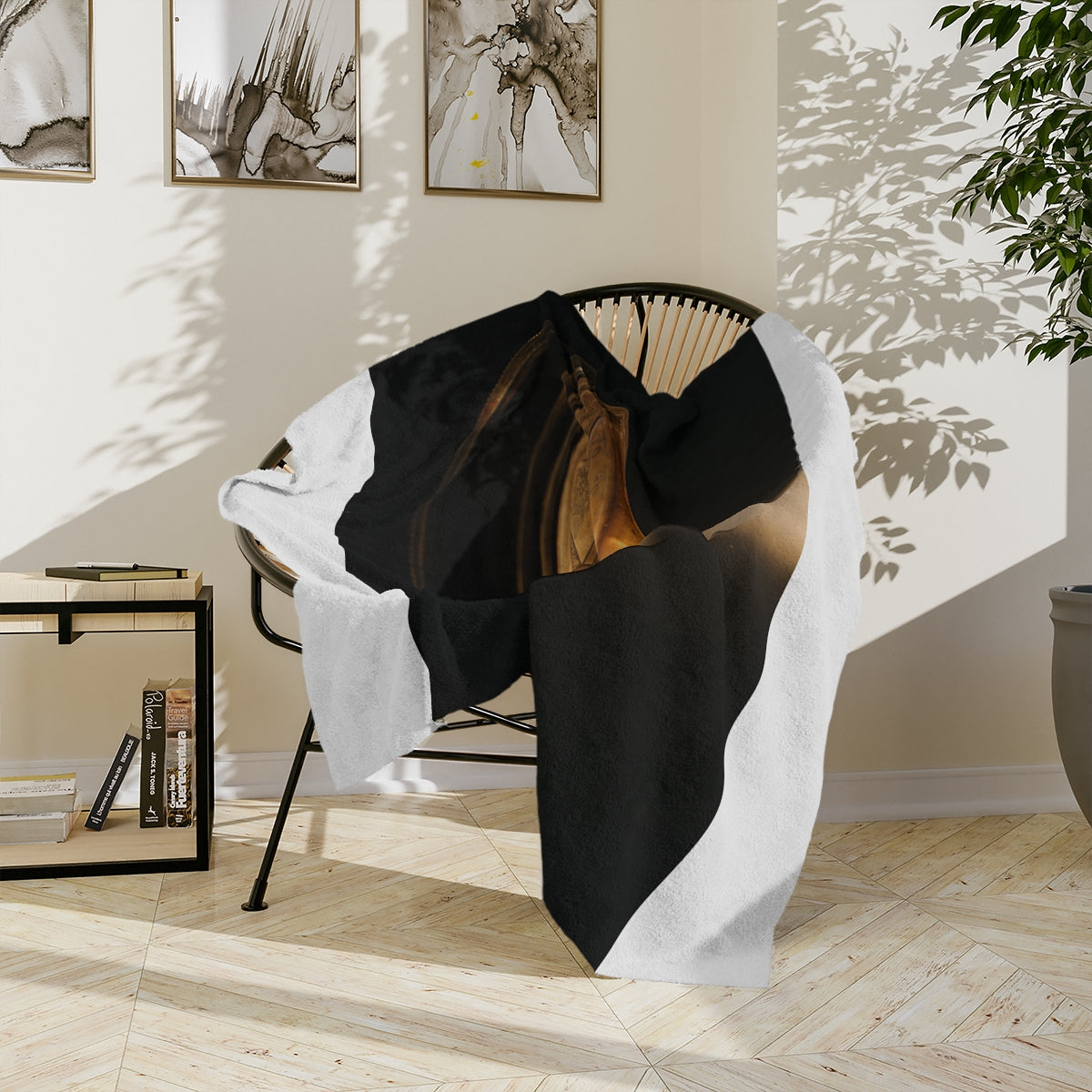 Velveteen Blanket - Compass of Guidance | Echovira Gallery