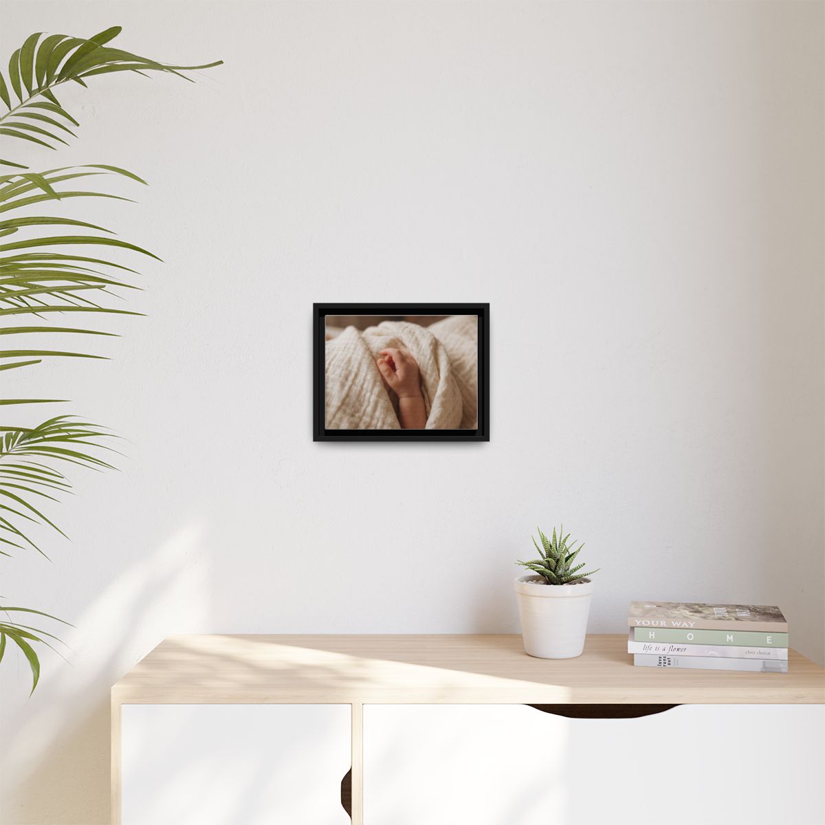 Framed Canvas - Minimalist Decor — Black / 1.25"