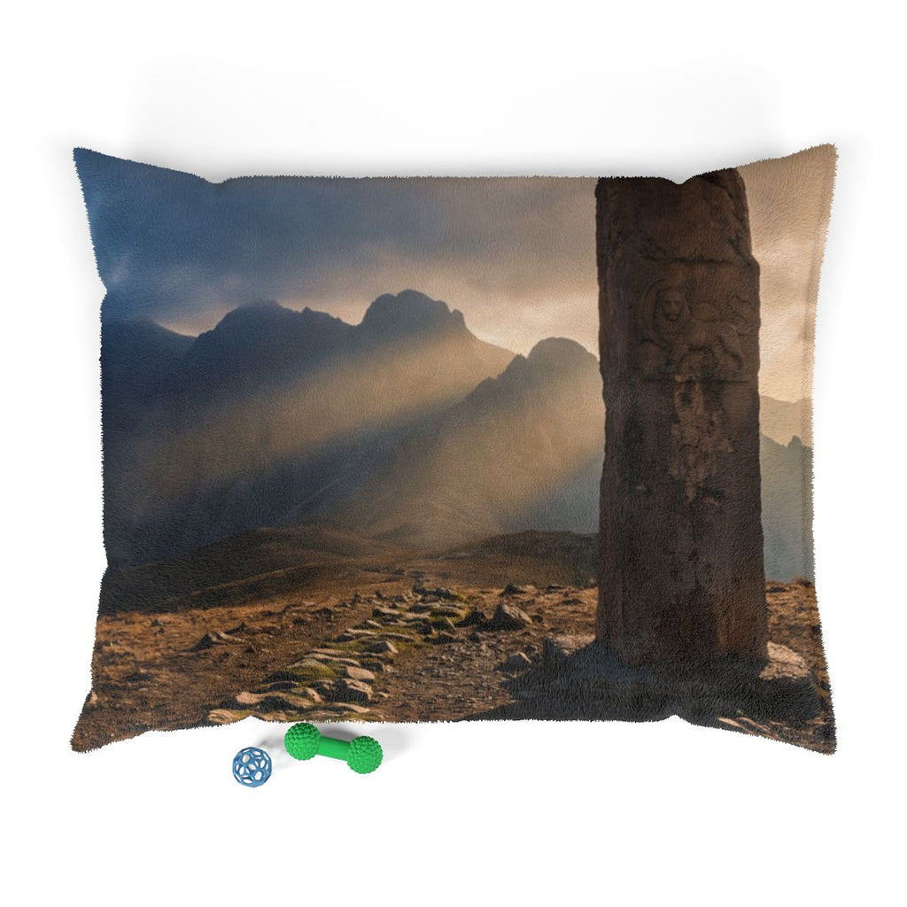 Pet Bed - Cozy Mountain Sanctuary