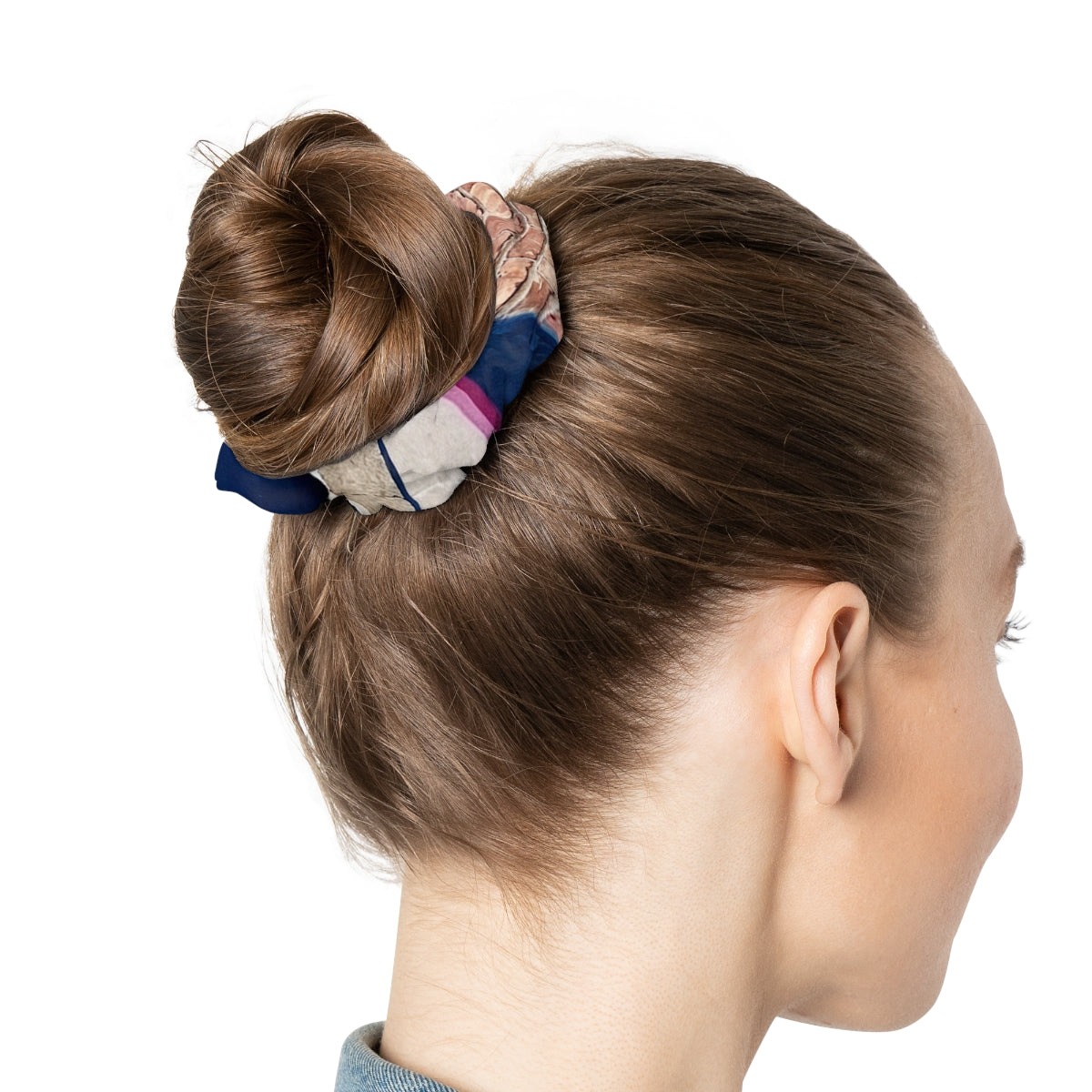 Scrunchie - Boundary Issues Street Art | Echovira Gallery
