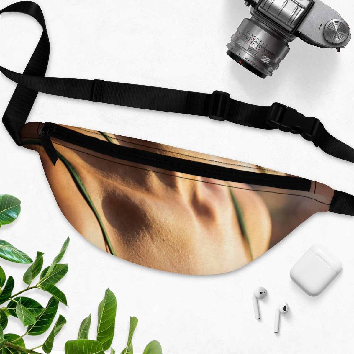 Fanny Pack - Emerald Glow Street Style