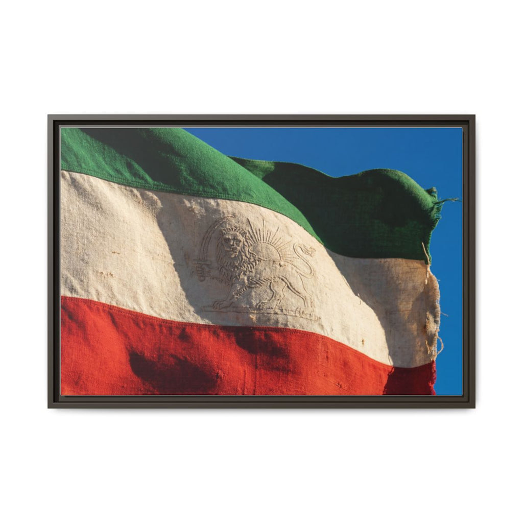 Gerahmte Leinwandkunst – Distressed Flag – Espresso / 3,18 cm