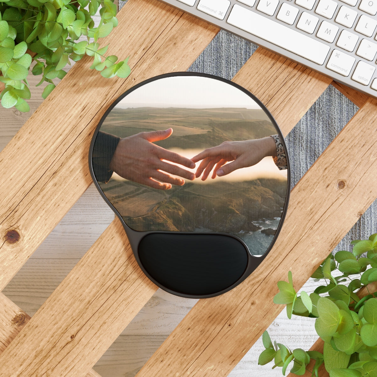 Mouse Pad With Wrist Rest - The Infinite Touch | Ethereal......