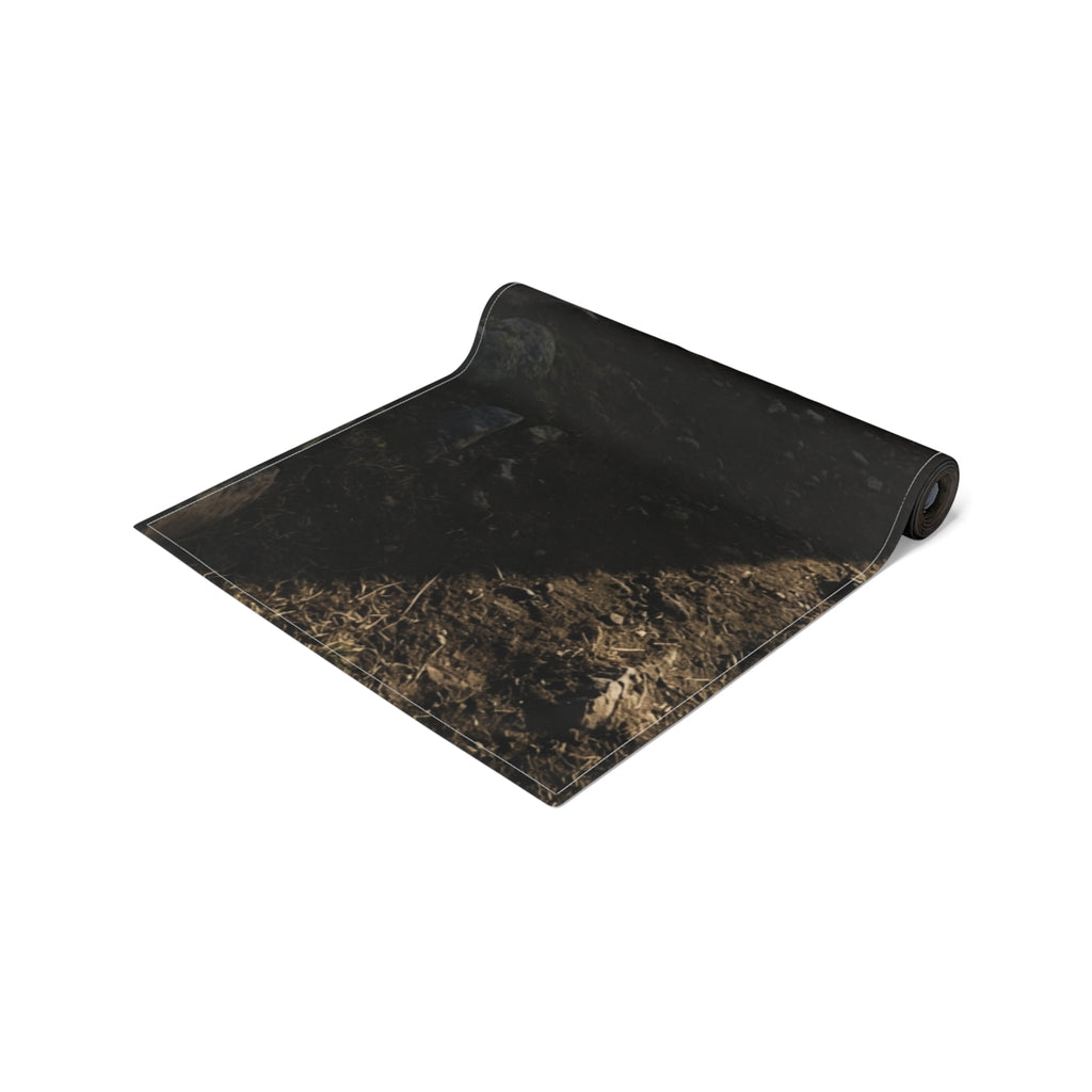 Table Runner - Echoes of Antiquity