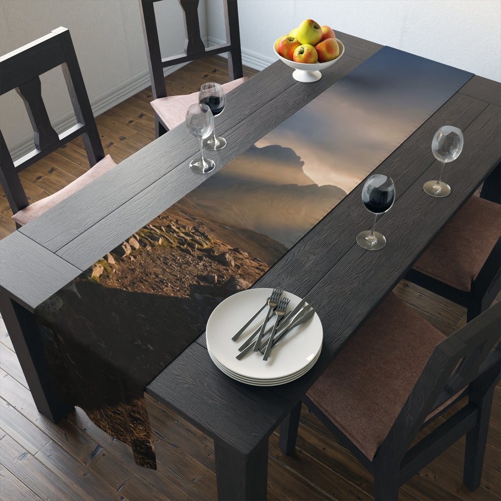 Table Runner - Echoes of Antiquity