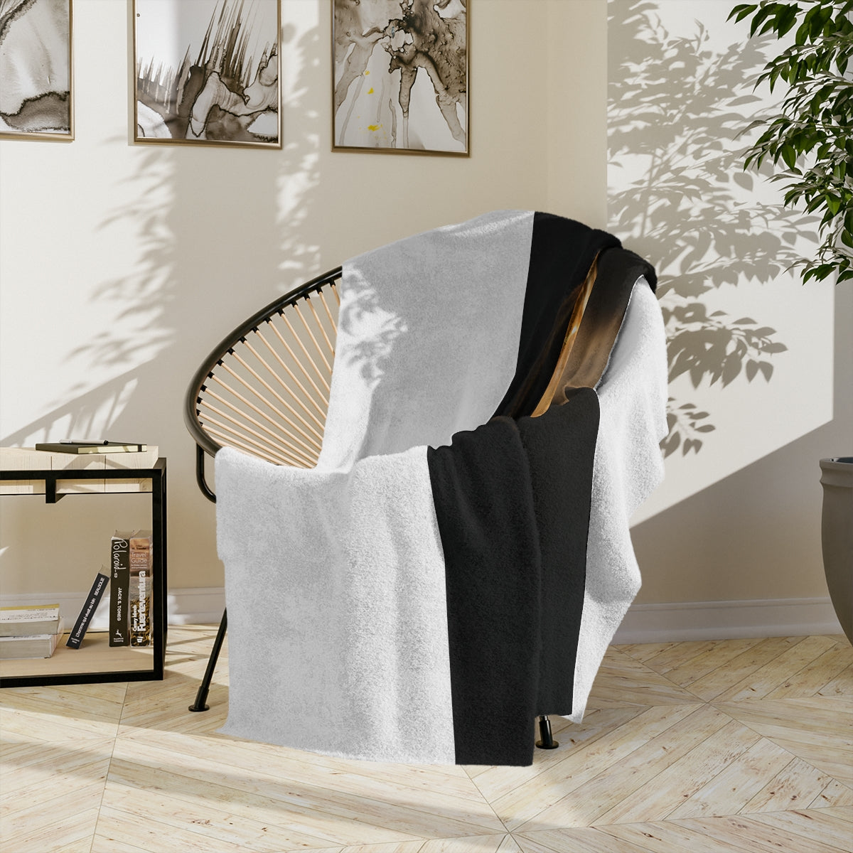 Velveteen Blanket - Compass of Guidance | Echovira Gallery