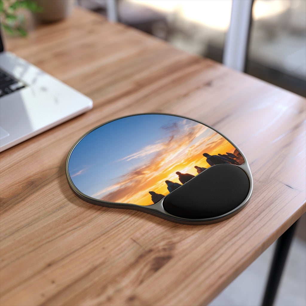 Mouse Pad With Wrist Rest - Sunrise Trek