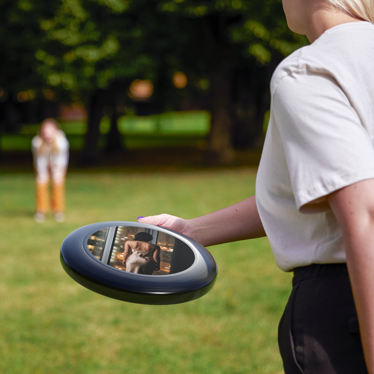 Wham-O Frisbee - Park at Dusk Mood