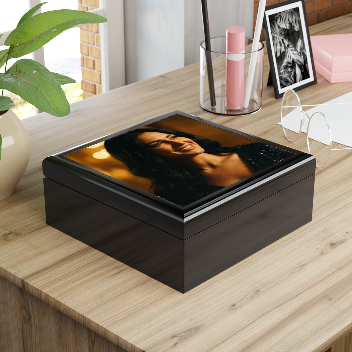 Jewelry Box - Cinematic Glamour