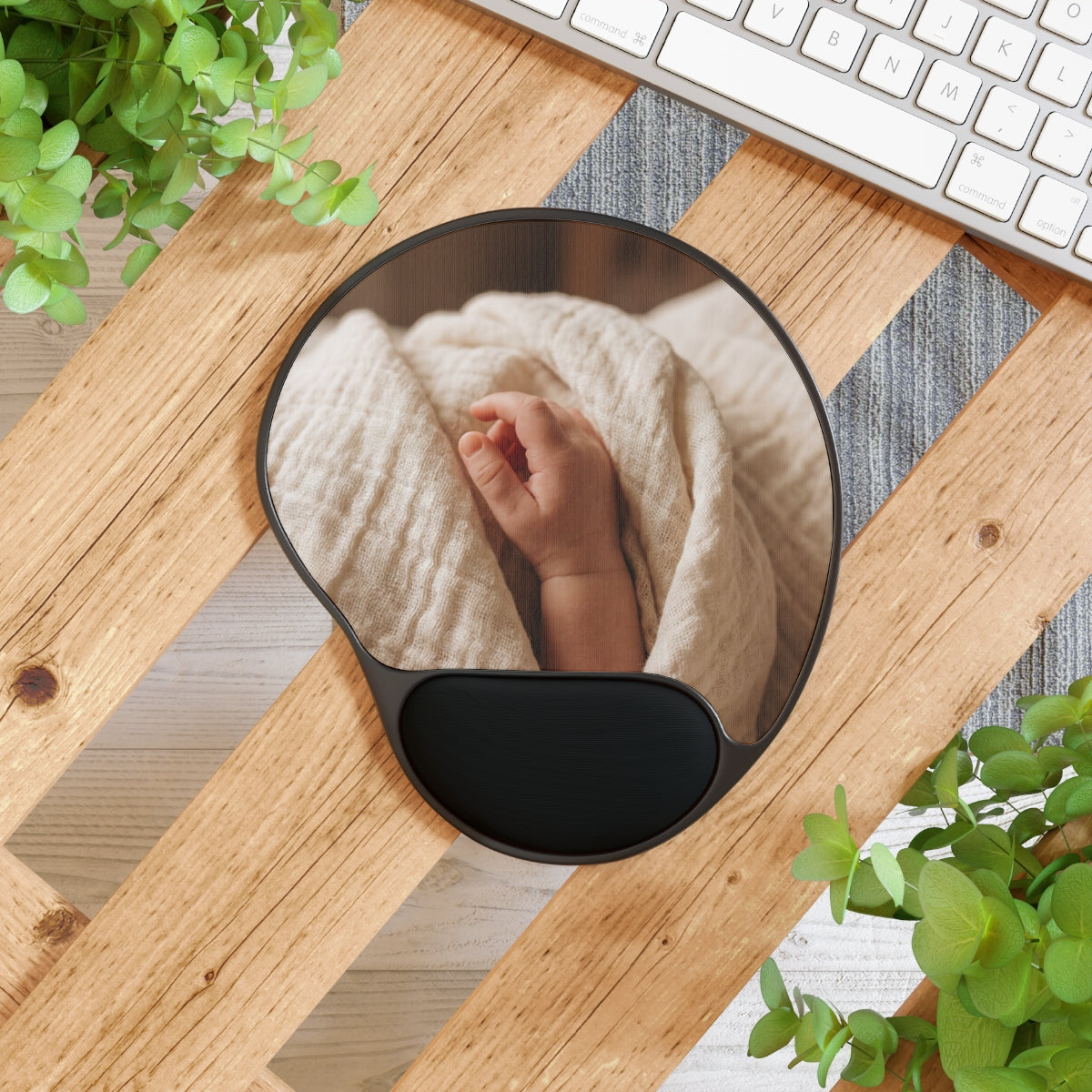 Mouse Pad with Rest - Soft Workspace