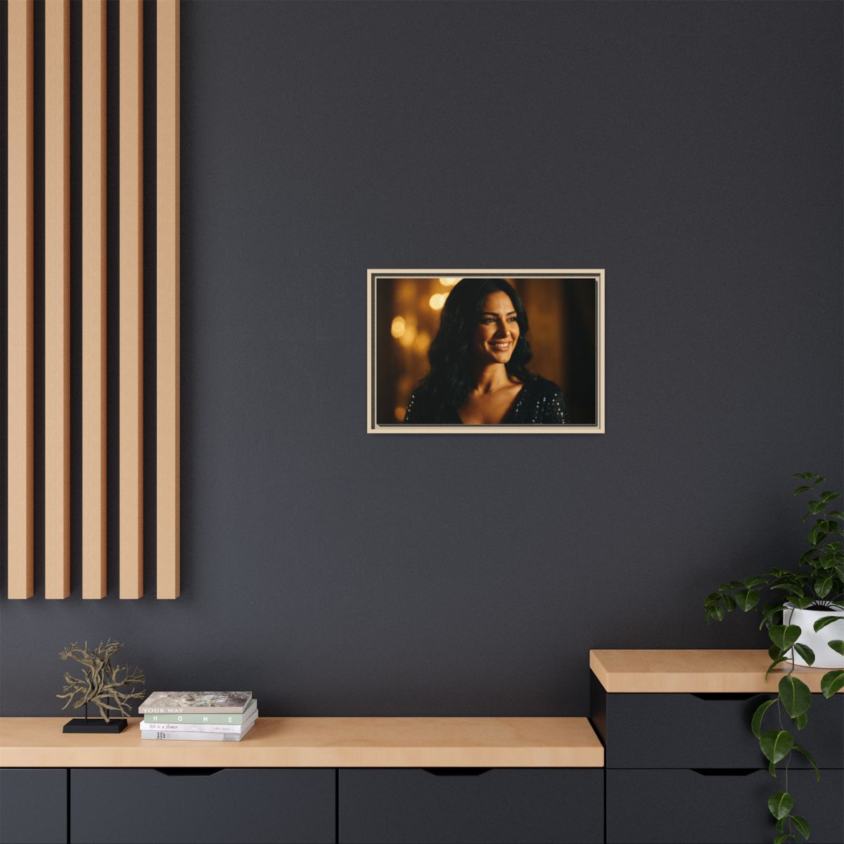 Framed Canvas Art - Golden Glamour — Natural / 1.25"