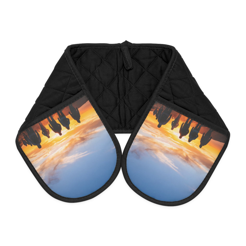 Oven Mitts - Alpine Fire Cookout
