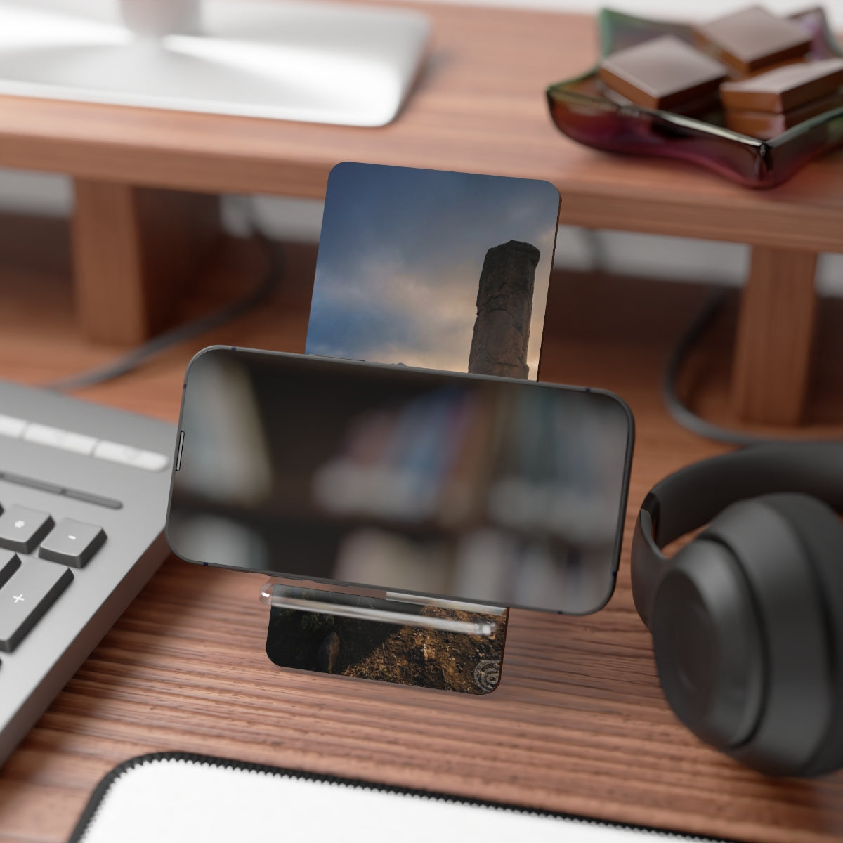 Mobile Display Stand for Smartphones - Mystic Monolith... |...