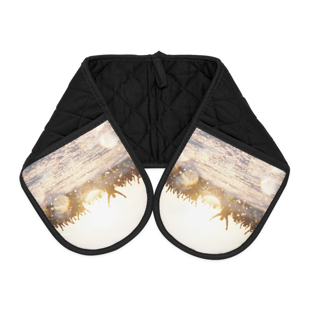 Golden Hour Crowd Oven Mitts