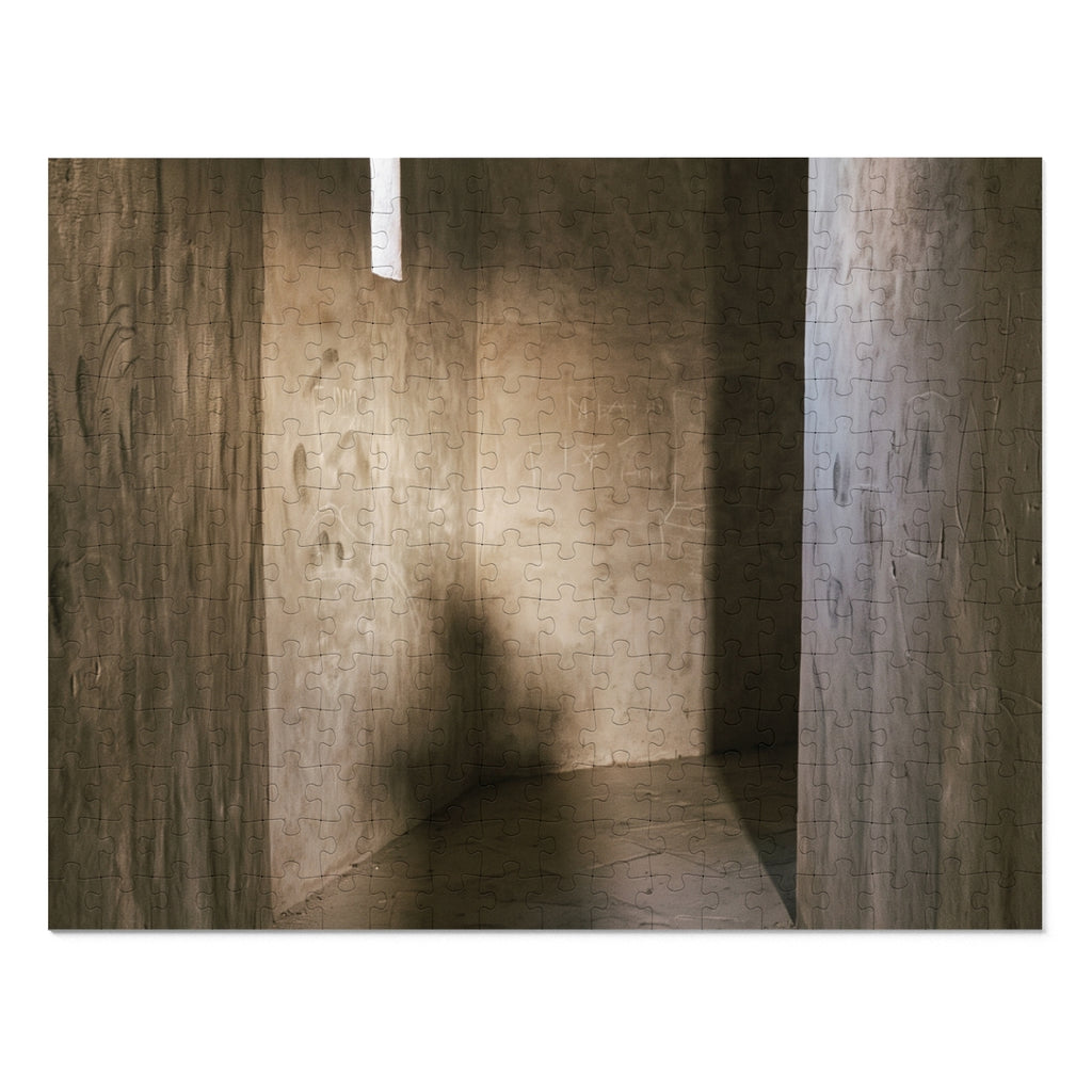 Jigsaw Puzzle with Tin - Shadows of the Citadel moody... |...