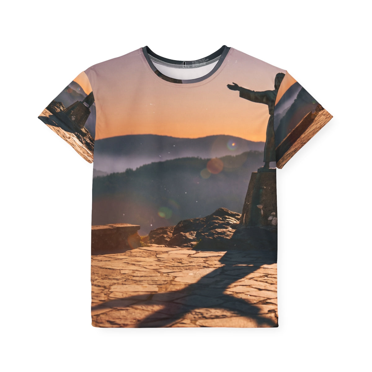 Maglia sportiva bambino con panorama montano al tramonto